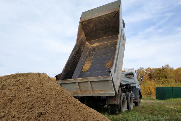 Topsoil Delivery in Stuart