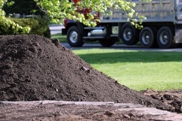 Yard Dirt Delivery in Stuart