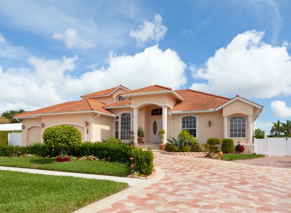 Landscape Curb Appeal Service in Stuart