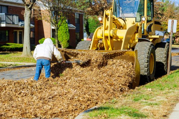 Mulch Hauling in Stuart