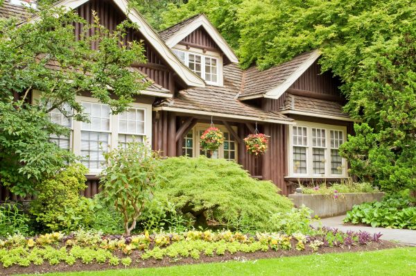 Log Home Landscaping in Stuart