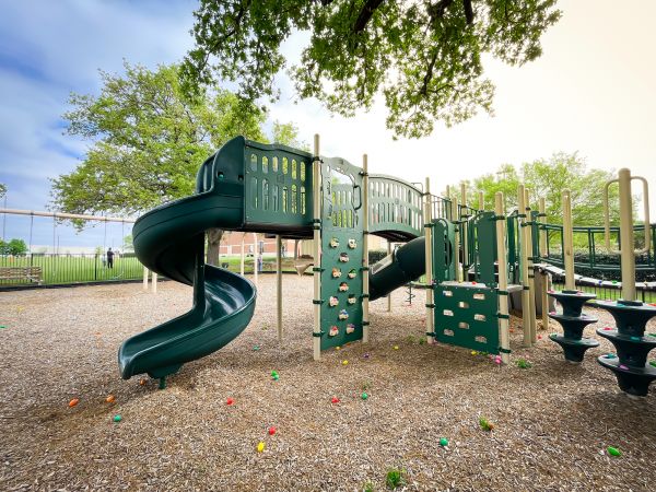 Playground Mulch Service in Stuart